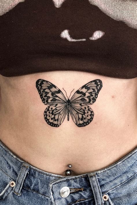 tatuajes para mujer en la panza